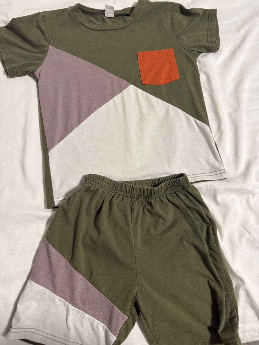 Kids Olive Green Colorblock Matching Set with Orange Pocket